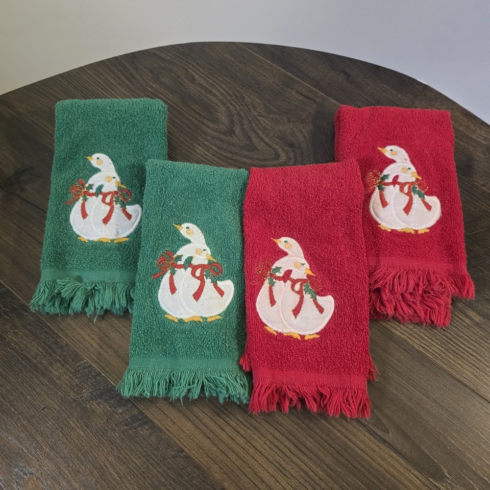 Vintage Christmas Finger Tip Hamd Towels‎ Geese Red Green Set of 4 USA Cotton